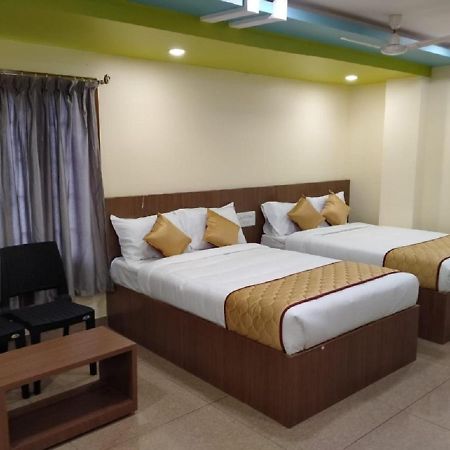 Sau Residency Hotel Kanchipuram Luaran gambar