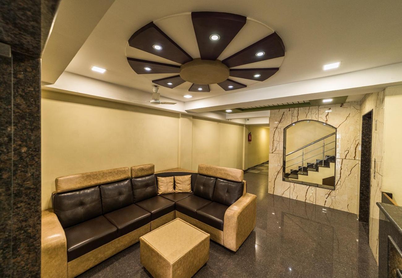 Sau Residency Hotel Kanchipuram Luaran gambar